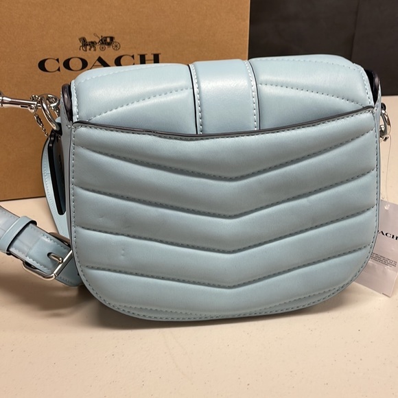 Coach Baby Blue Georgie Shoulder Bag With Puffy Quilting - Picture 4 of 8